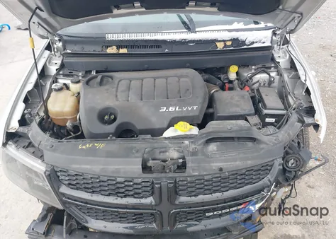 2014 Dodge Journey Sxt z USA, uszkodzony, nr VIN 3C4PDDBG1ET156532